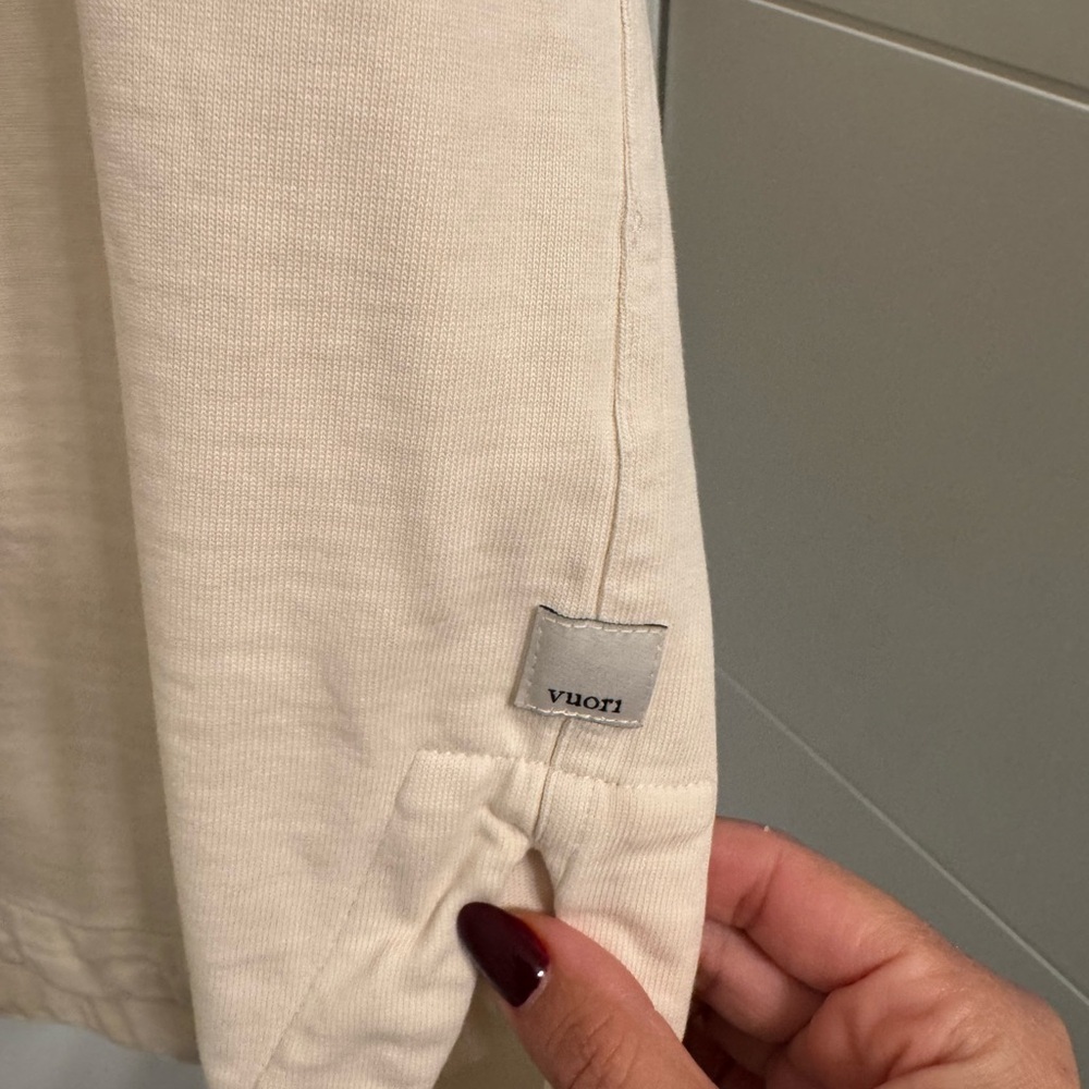 Vuori McKenzie Button down shirt - Picture 6 of 6